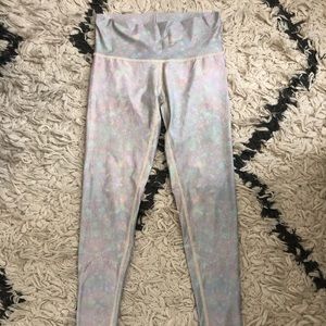 Teeki cream thread opal leggings